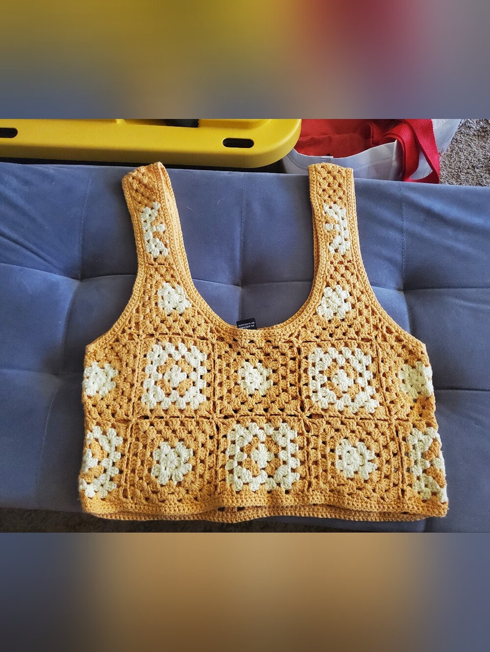 *NWOT* Crochet crop top tank. Size S.